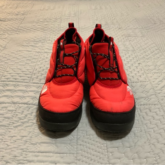North Face Chukka Red Quilted Winter Boots - Picture 2 of 8